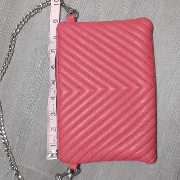 Forever 21  Pink Purse 👛 - Picture 10 of 12